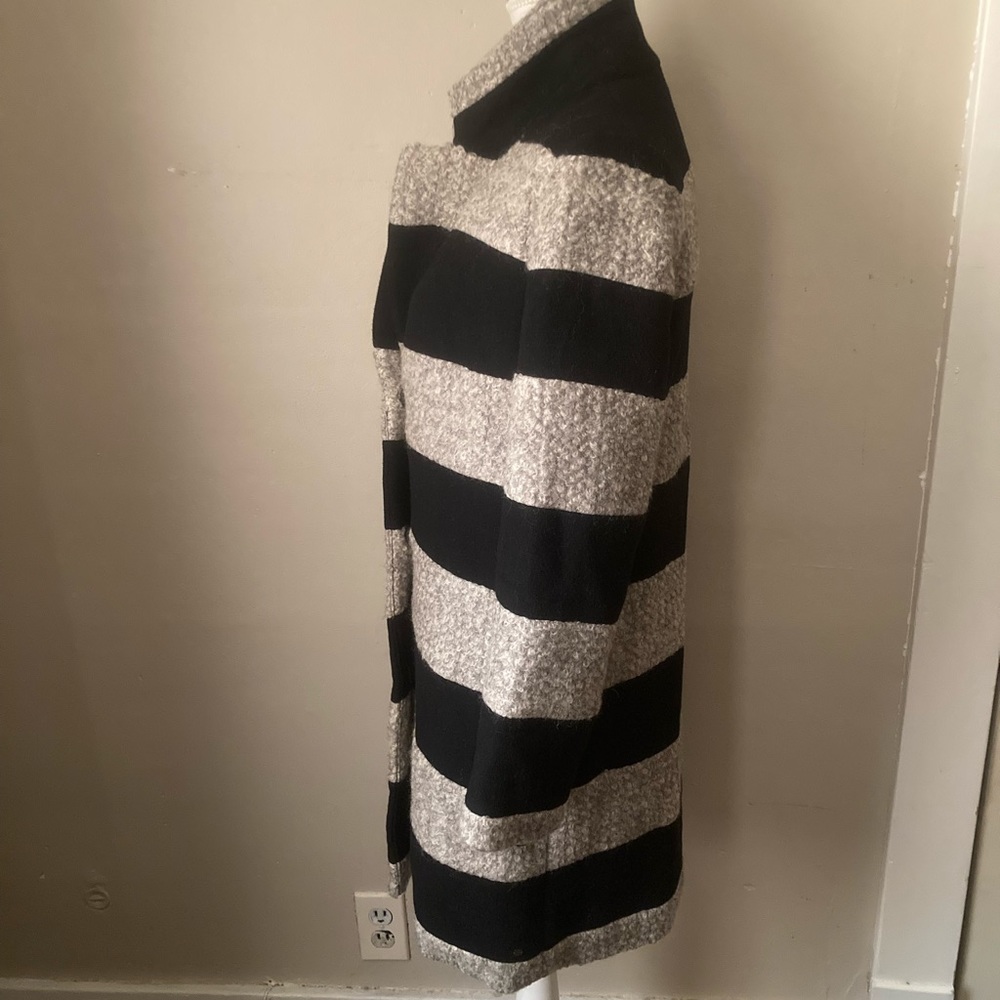 Light Spring Coat - image 3